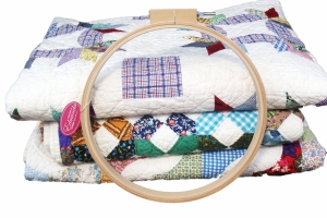 212 11 12 Inch Beech Quilt Hoop